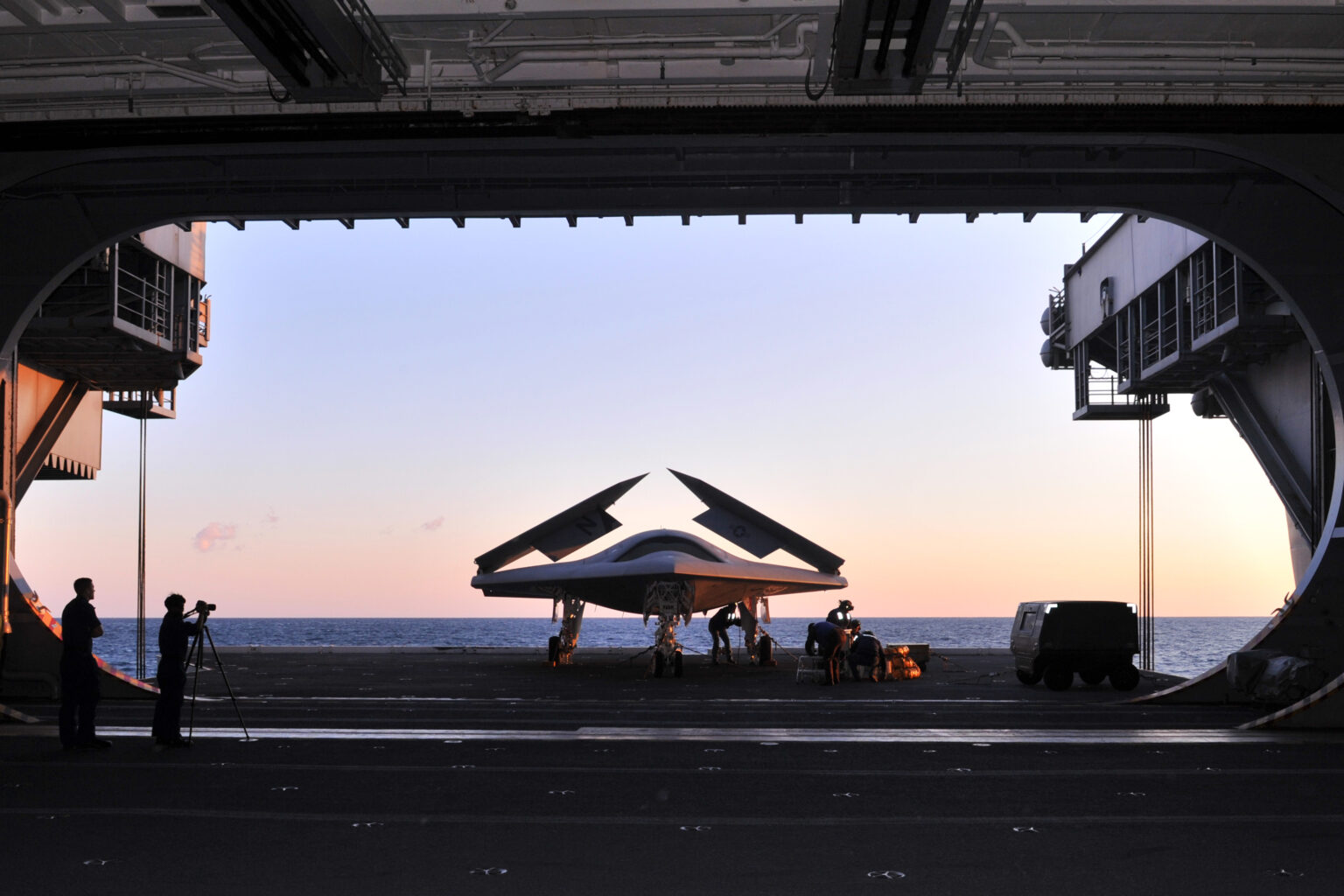 X-47B UCAS, Drones, Drone, UCAV, UAS, UAV, Autonomous, Unmanned.